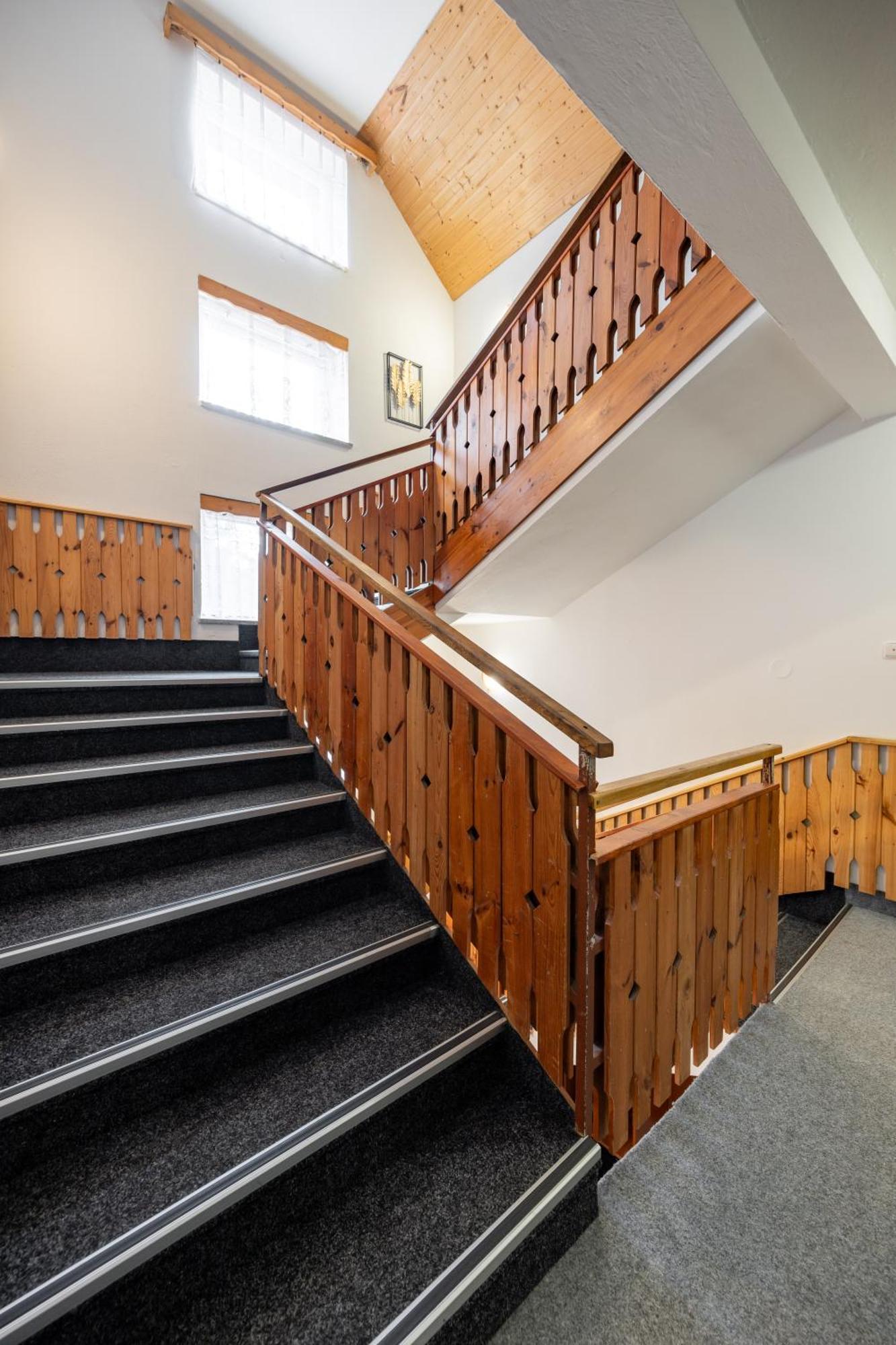 Horsky Hotel Kycerka Velke Karlovice Bagian luar foto