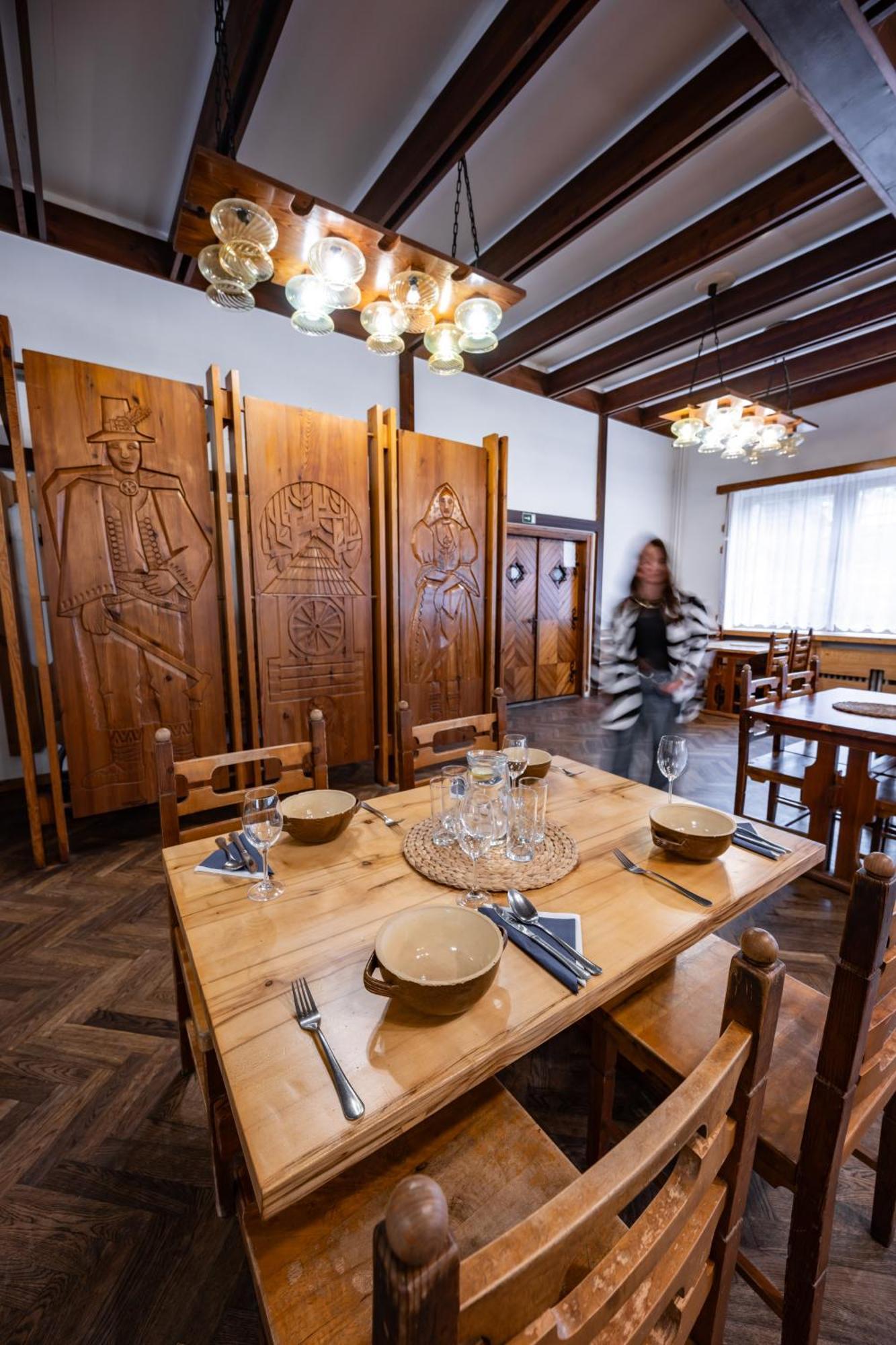 Horsky Hotel Kycerka Velke Karlovice Bagian luar foto